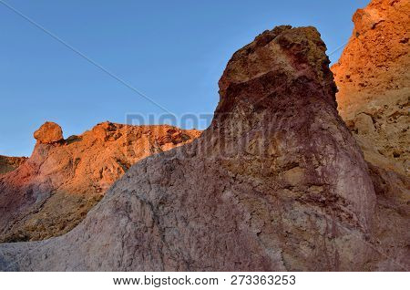 Colored Rocks Of Yeruham Canyon,middle East,israel,negev Deset