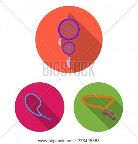 Vector Design Of Jewelery And Necklace Icon. Set Of Jewelery And Pendent Stock Vector Illustration.