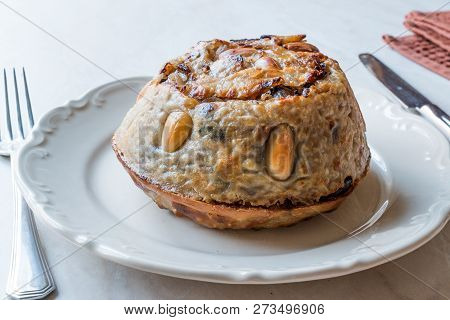 Turkish Perde Pilavi / Drape Pilaf With Chicken, Almond And Raisin / Pilav