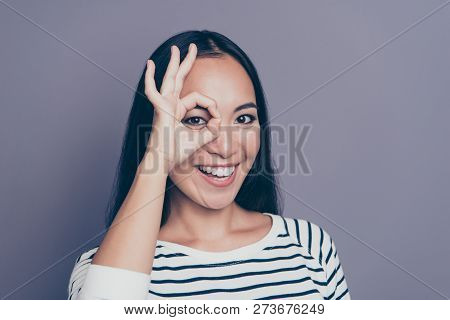 Close-up Portrait Of Her She Nice Cute Attractive Lovely Positive Cheerful Optimistic Straight-haire