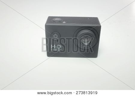 The Compact  Black Color Action Video Cameral