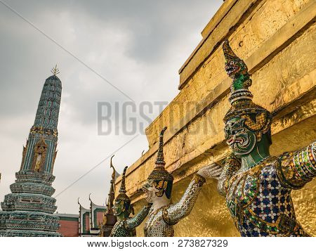 Giant Lift Golden Pagoda With Cloud Sky In Wat Phrakaew Temple Bangkok Thailand.wat Phrakeaw Temple 