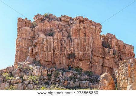 Truitjieskraal, South Africa, August 24, 2018: Rock Climbers On A Cliff At Truitjieskraal In The Ced