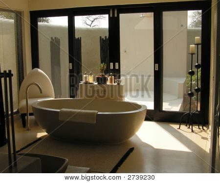 Modern Bathroom