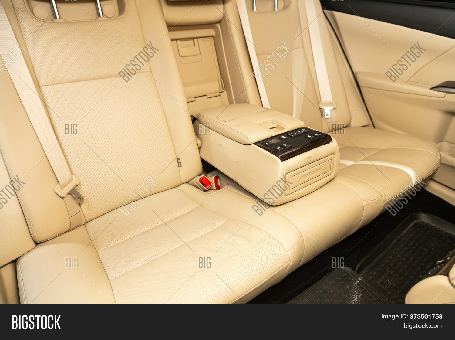 camry isofix