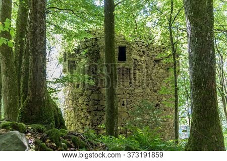 Ruin Falkenstein In The Rannatal Near Hofkirchen, Castle Ruin Austria
