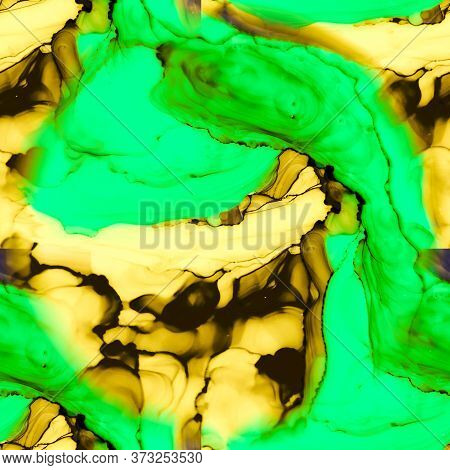 Seamless Acrylic Pattern. Alcohol Ink Art. Bright Yellow Wet Washed Print. Multicolor Stone Marble T