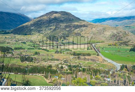 Beautiful Landscape In Cardrona Valley, Otago Region Of New Zealand.