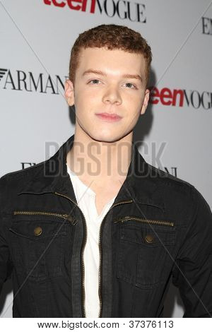 BEVERLY HILLS - 27 de setembro: Cameron Monaghan no 10º aniversário Hollywoo anual jovens na Vogue Teen