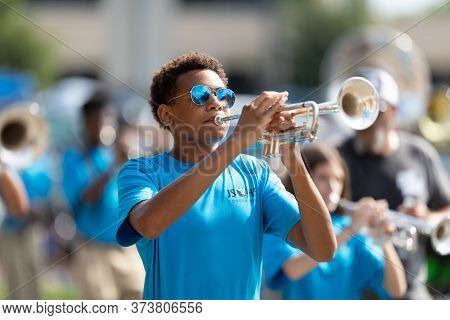 Arlington, Texas, Usa - July 4, 2019: Arlington 4th Of July Parade, Members Of Juan Seguin High Scho