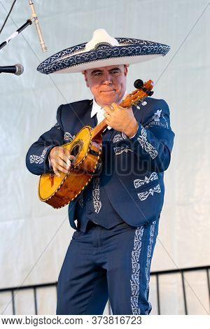St. Louis, Missouri, Usa - August 24, 2019: Festival Of Nations, Tower Grove Park, Members Of The Ma