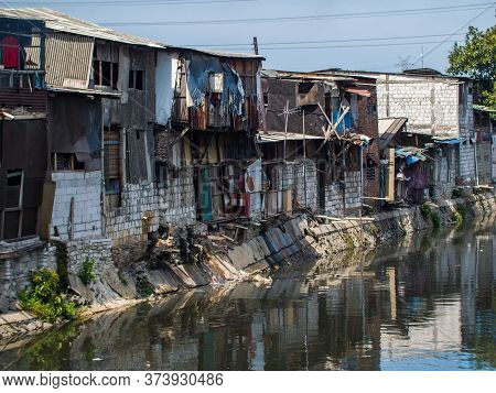 The Slums Of Jakarta Are The Capital Of Indonesia.