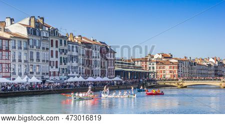 Bayonne, France - October 17, 2021: Rowing Boats On The Nive River During The Ham Fair In Bayonne, F