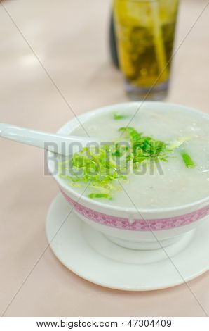 Pork Congee Soup With Deep Fried Breads To Eat