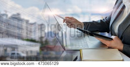 The Concept Of Working In Business And Analytics With The Help Of Modern Technology.