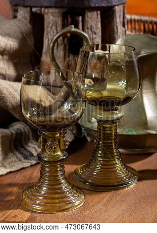 Emplty Antique German Glassware, Old Dutch Style Rummer Or Roemer Glasses For White Riesling Wine