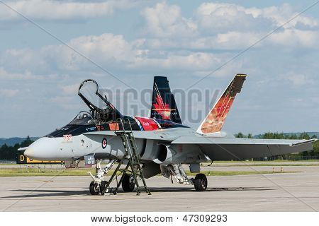 왕립 캐나다 공군 (rcaf) Cf 18, 캐나다 페인트.