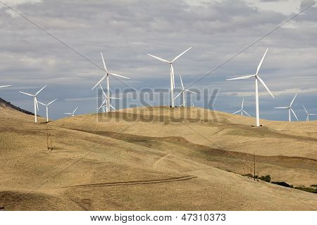 Větrné turbíny v krajině Washington Goldendale