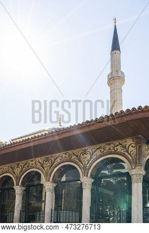 Tirana, Albania. March 2023.  Exterior View Of The Et'hem Bej Mosque In Skenderbej Square In The Cit