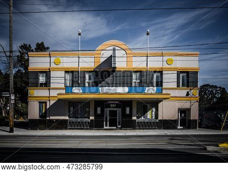 The Former Days Inn Hotel At No 1684 Queen St E In The Beaches Neighbourhood Of Toronto Canada.