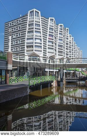 Zaandam, Netherlands - August 07, 2022: Modern Architecture At The Ankersmidplein In Downtown Zaanda