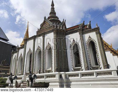 Bangkok, Thailand- 13 Feb, 2023: Phra Viharn Yod Temple At Grand Palace Complex In Bangkok. The Buil