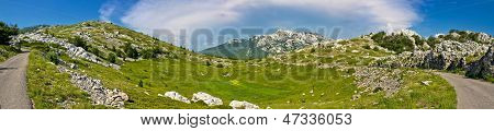 Vista panoramica sulla montagna di Velebit Wilderness