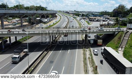 Salvador, Bahia, Brazl - September 30, 2022: Aerial View Of The Federal Highway Br 234 In The City O