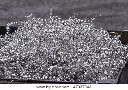 Fine swireld aluminum swarfs