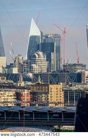London - November 13, 2022: See The Skyline And Landmarks Of The City Of London From The Oxo Tower V