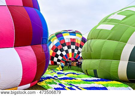 Igualada, Barcelona, July 07 De 2022. 26th European Balloons Festival. Concentration Of Hot Air Ball