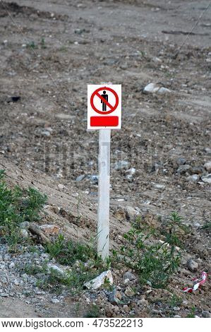 Metal Restricted Area Do Not Enter Authorized Personnel Only Prohibited Access With Person Icon Sign