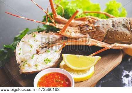 Spiny Lobster Food On Plate, Fresh Lobster Or Rock Lobster Seafood With Herb And Spices Lemon Corian