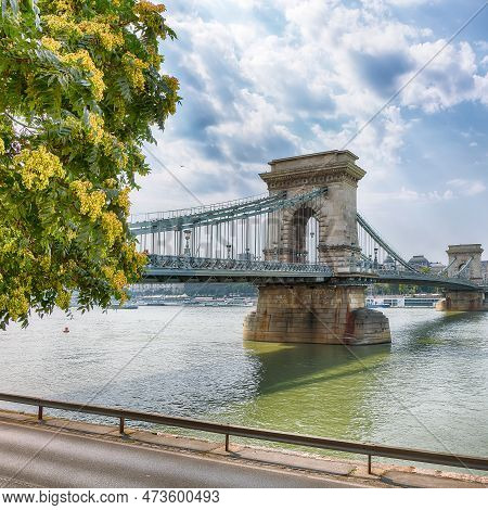 Breathtaking Daily Scene With  Széchenyi Chain Bridge Over Danube River. Location: Budapest City, Hu