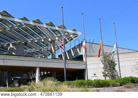 Brea, California - 28 Mar 2023: Flags At The Brea Civic And Cultural Center
