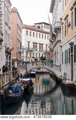 Venice, Italy - January 20, 2023: View At Ponte Tron Bridge Over Rio Orseolo O Del Coval River