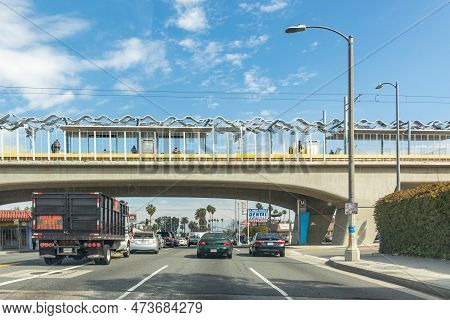 Los Angeles, Usa - March 5, 2019: View To Train Station Baldwin Heights In Los Angeles At A Bridge A
