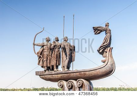 Monument to founders of Kiev