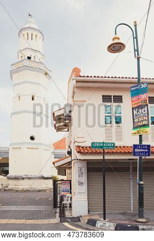 Georgetown, Penang, Malaysia - September 01, 2014: Lebuh Aceh Mosque. Lebuh Acheh, One Of The Main S