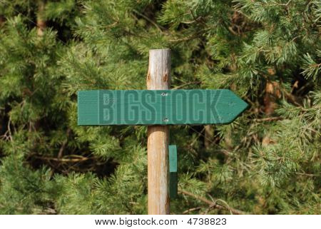 Empty Sign Right