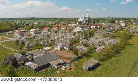 Belarusian Urban Village - Radun With The Catholic Church. The Series Of Videos From The Drone.