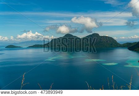 Scenic Panoramic Of Tun Sakaran Marine Park With Tropical Islands. Semporna, Sabah, Malaysia.
