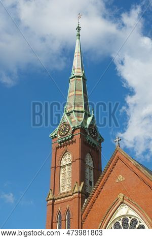 First Congregational Church At Street At 2 E Central Street At Natick Common In Historic Town Center