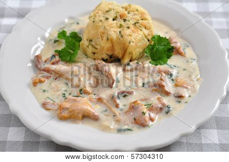 German Bread Dumplings with chanterelle mushroom sauce