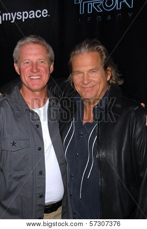 Bruce Boxleitner and Jeff Bridges  at the TRON Legacy