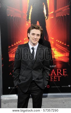 Kyle Gallner at the 