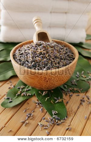 Tazón de fuente de lavanda