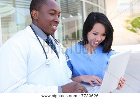 Forskellige medicinske Team på hospitalet