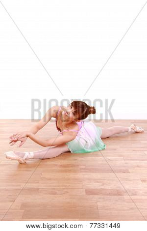 woman dances ballet
