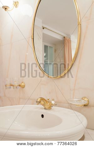 Gold Elements In Luxury Bathroom